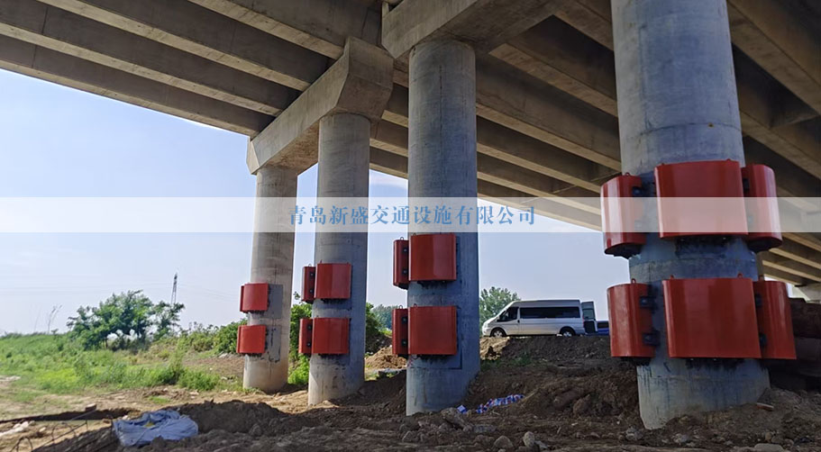 钢覆复合材料防撞设施 江河航道船舶防碰撞 桥墩防撞设施厂家